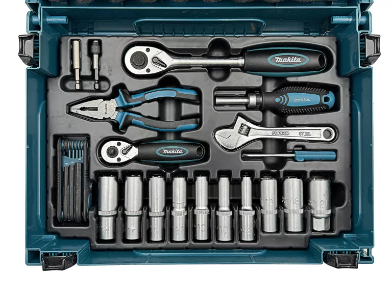 ZESTAW NARZĘDZI RĘCZNYCH KLUCZY NASADOWYCH 87 EL. MAKITA E-11542