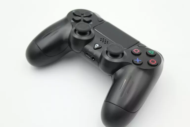 PAD DO SONY PS4 (ZAMIENNIK)