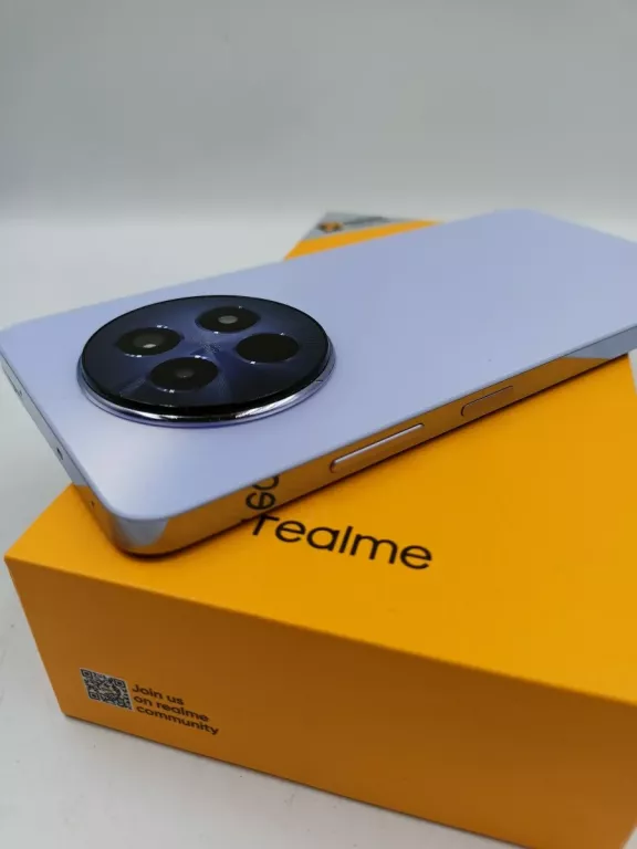 TELEFON REALME 12