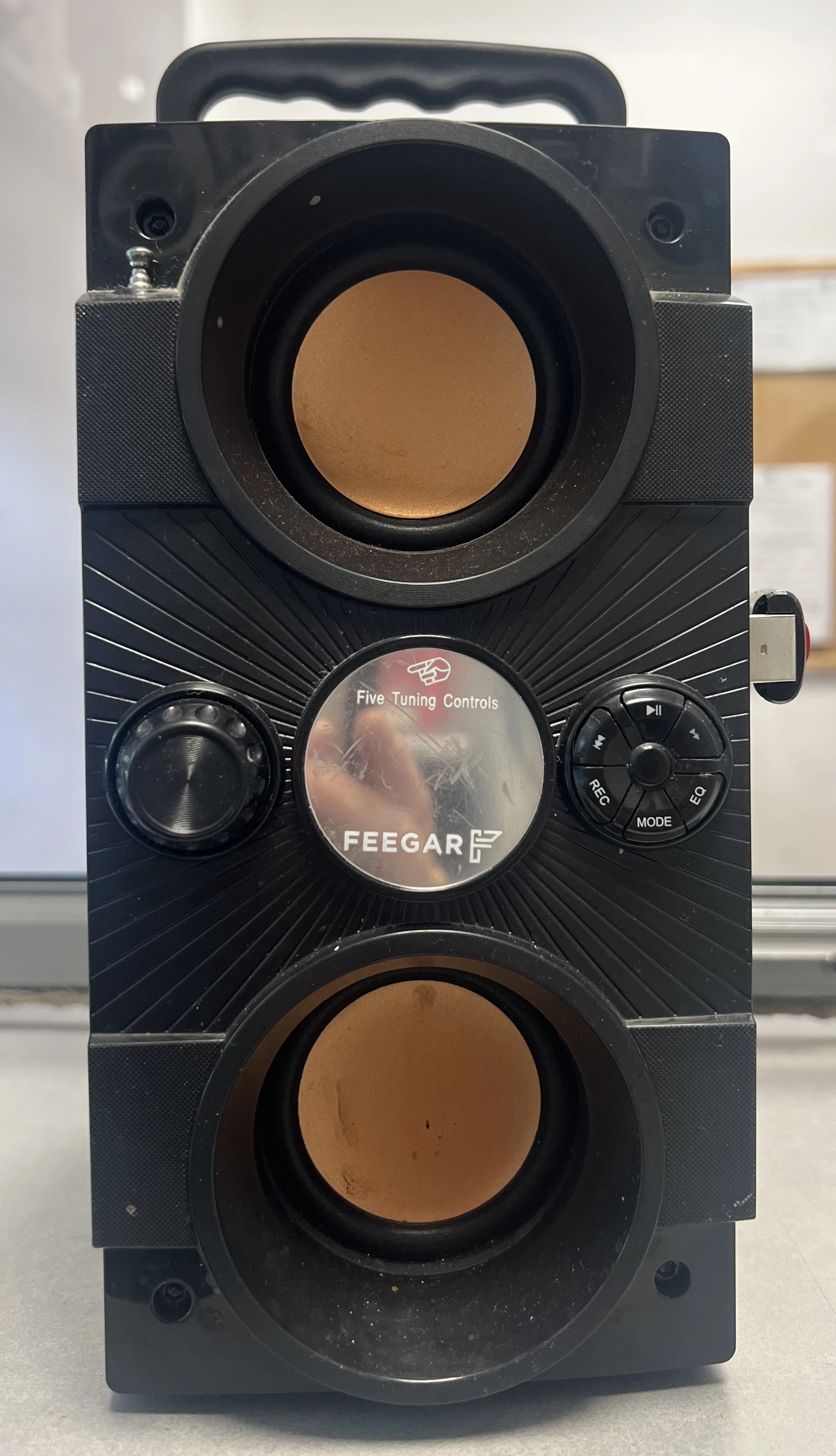 glosnik-bluetooth-feegar-4000mah-radio-usb-sd-aux-wroclawska-80-legnica