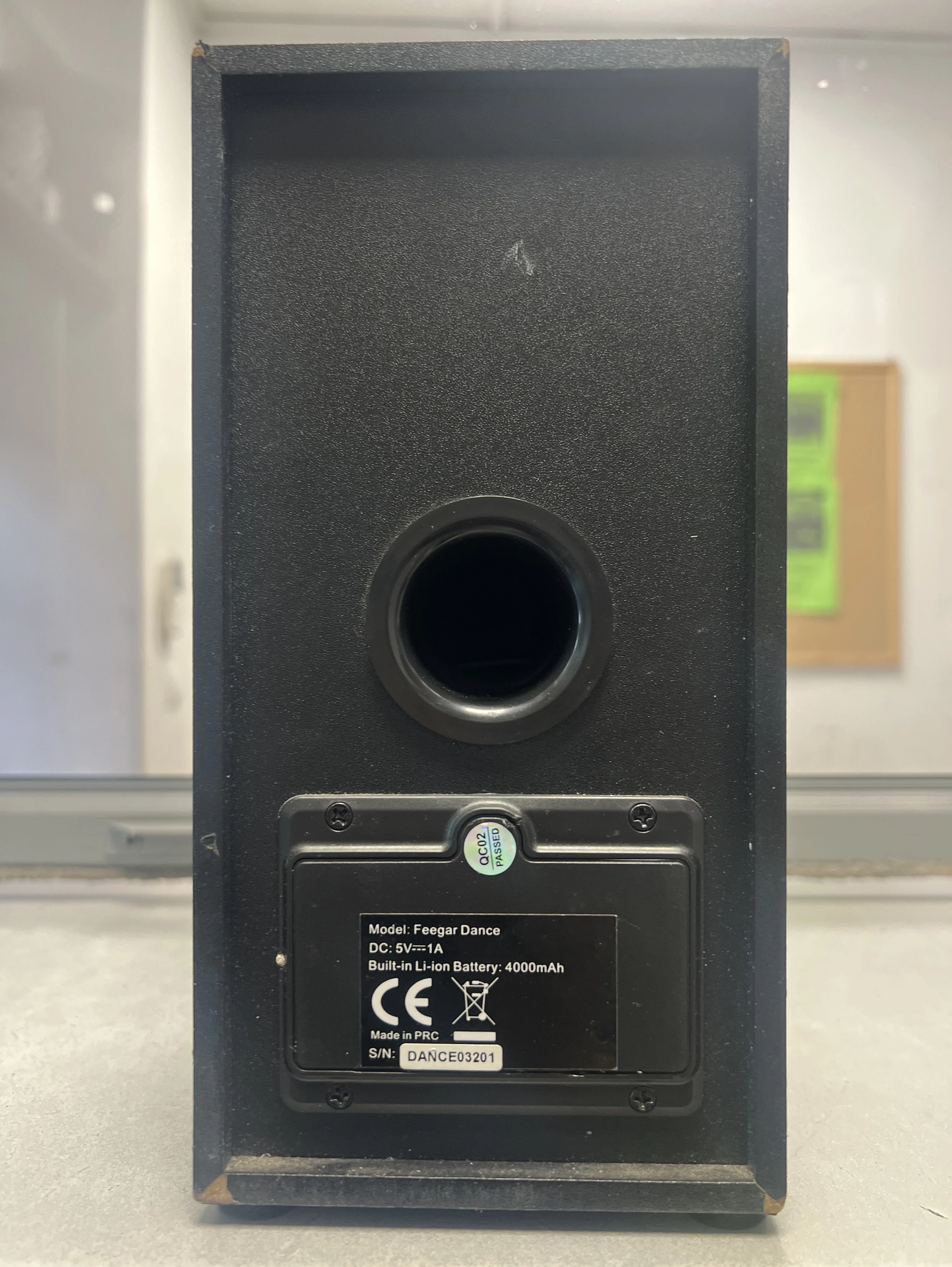 glosnik-bluetooth-feegar-4000mah-radio-usb-sd-aux-marka-207898-918309