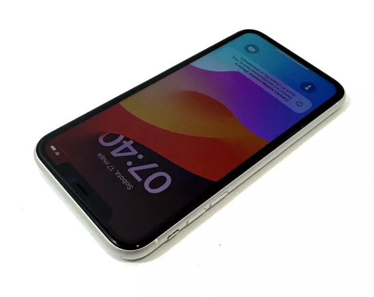 TELEFON IPHONE 11 64GB 81%