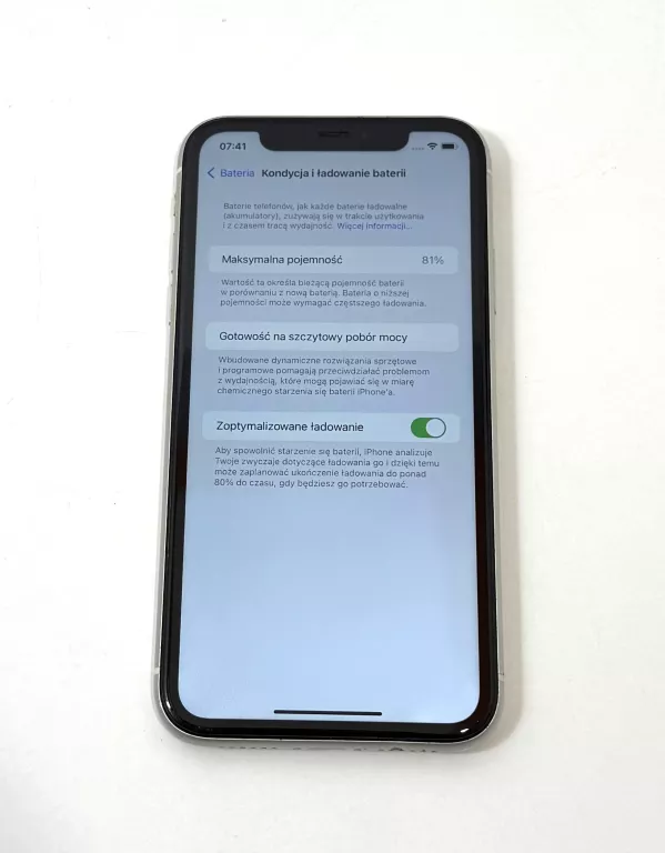 TELEFON IPHONE 11 64GB 81%
