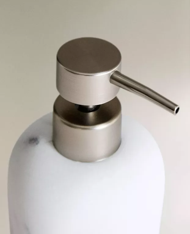 dozownik-do-mydla-z-efektem-marmuru-zara-home-stan-11323-238058