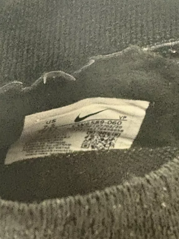 buty-nike-korki-cw6589-060-wysokosc-127848-1