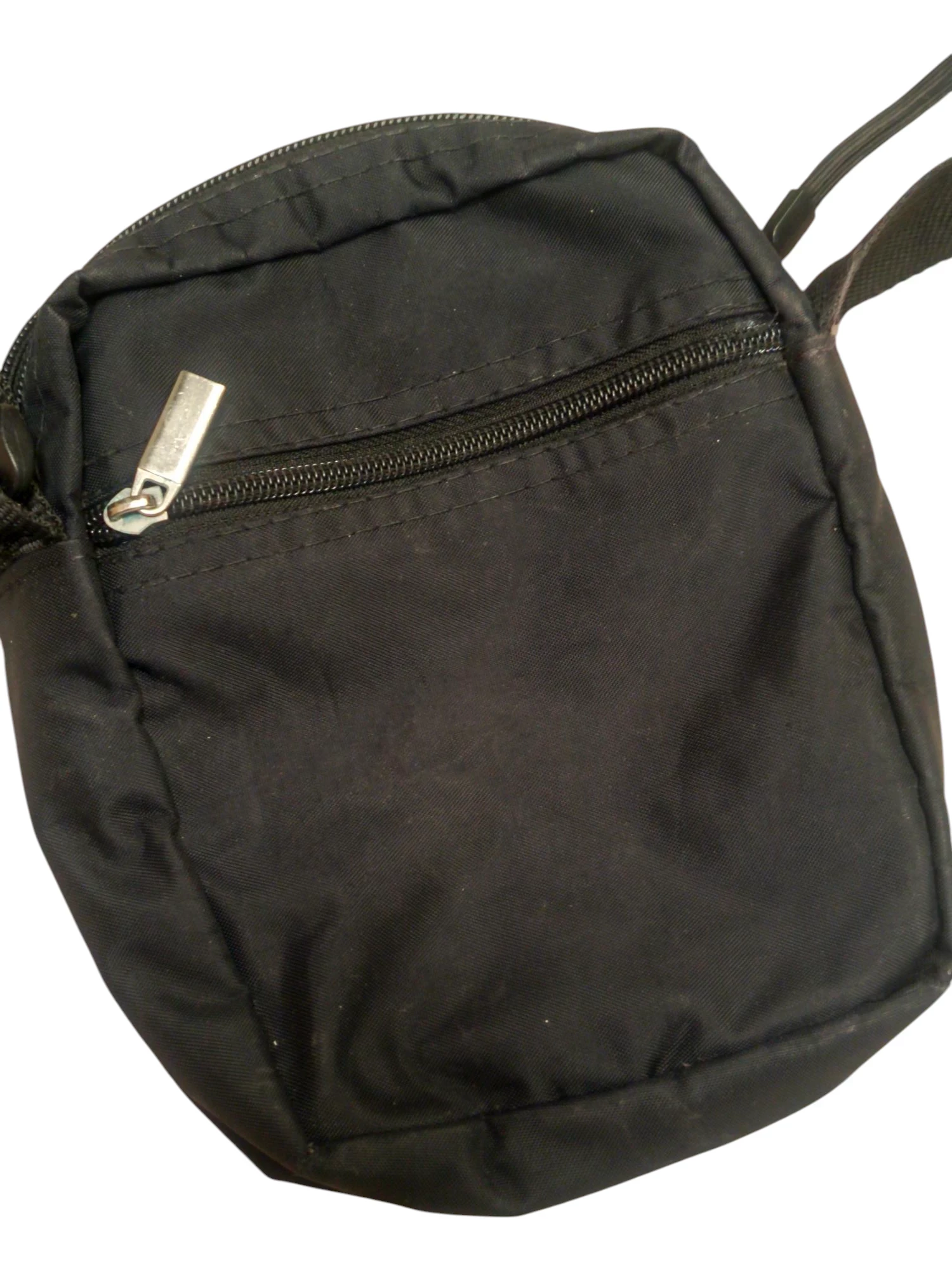 ciemna-strefa-saszetkatorebka-cs-wear-rodzaj-204229-362105