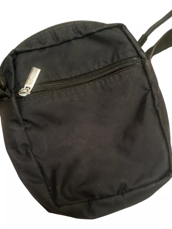 ciemna-strefa-saszetkatorebka-cs-wear-rodzaj-204229-362105