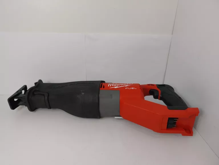 PIŁA SZABLASTA MILWAUKEE M18 FSX