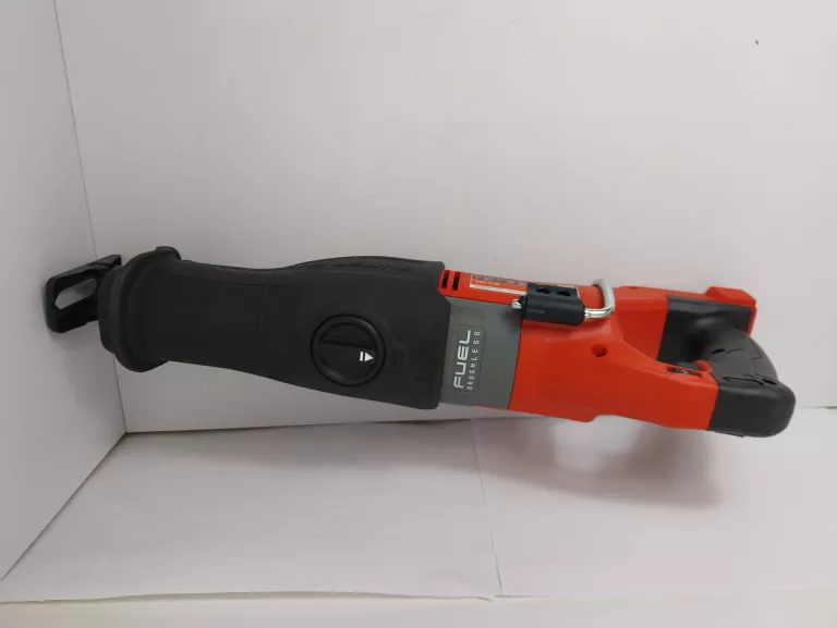 PIŁA SZABLASTA MILWAUKEE M18 FSX