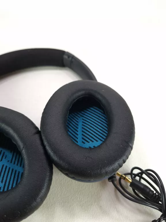 sluchawki-quietcomfort-bose-qc25-w-etui-material-203673-217721