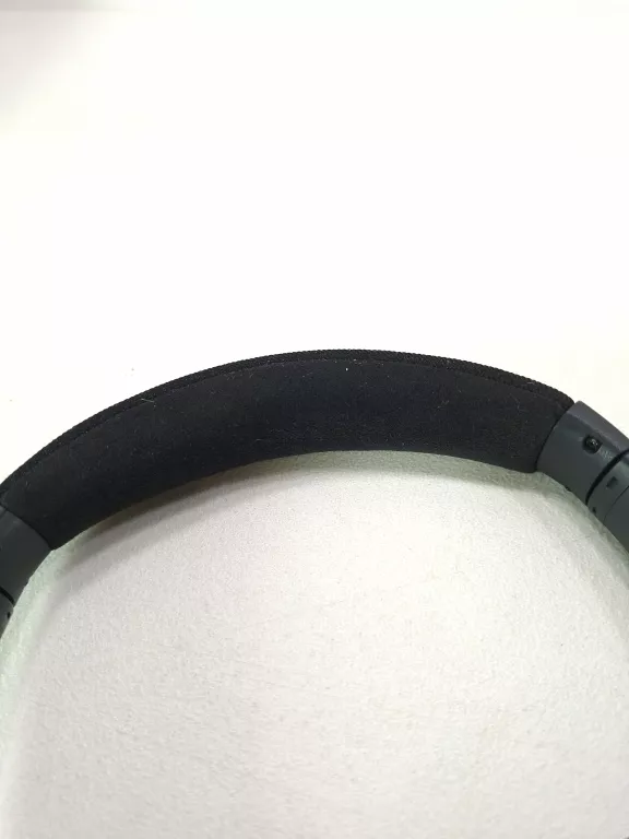 sluchawki-quietcomfort-bose-qc25-w-etui-regulacja-glosnosci-203677-217737