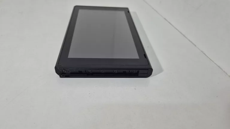KONSOLA NINTENDO SWITCH HAC-OO1 DWA PADY PUDELKO