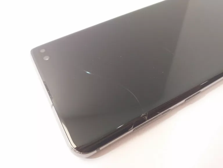 telefon-samsung-galaxy-s10-8128gb-64-czarny-sm-g975-przekatna-ekranu-640