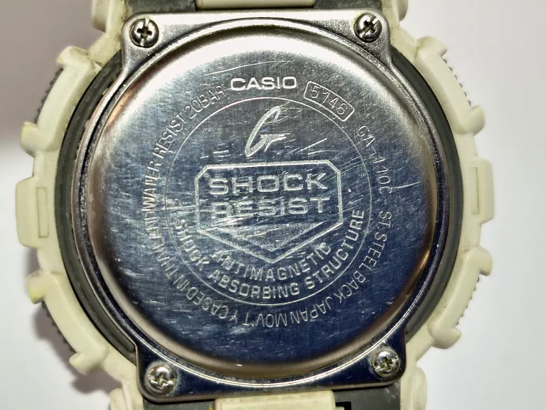 ZEGAREK CASIO G-SHOCK GA-110C BIAŁY