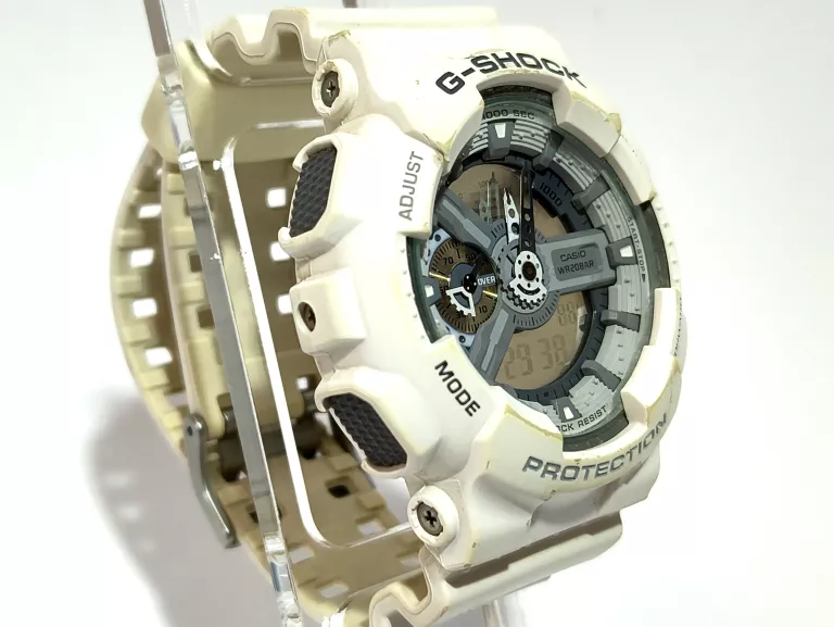 ZEGAREK CASIO G-SHOCK GA-110C BIAŁY