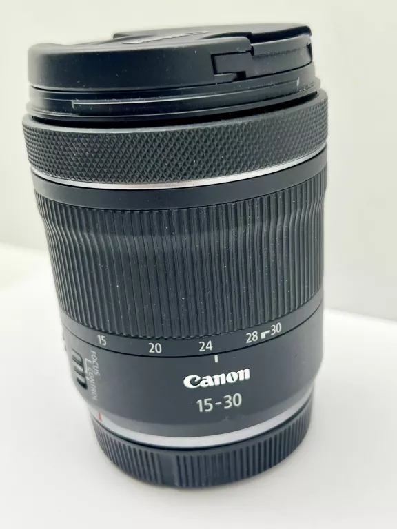 CANON RF 15-30MM F/4.5-6.3 IS STM
