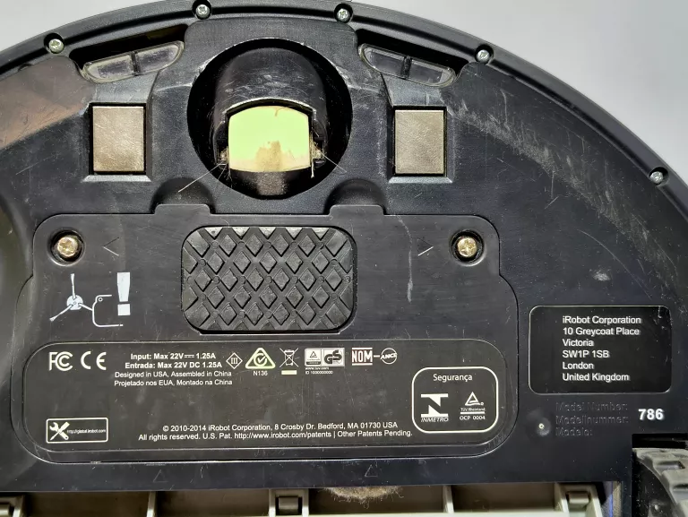 ODKURZACZ AUTOMATYCZNY IROBOT ROOMBA 786P + WIRTUALNA ŚCIANA