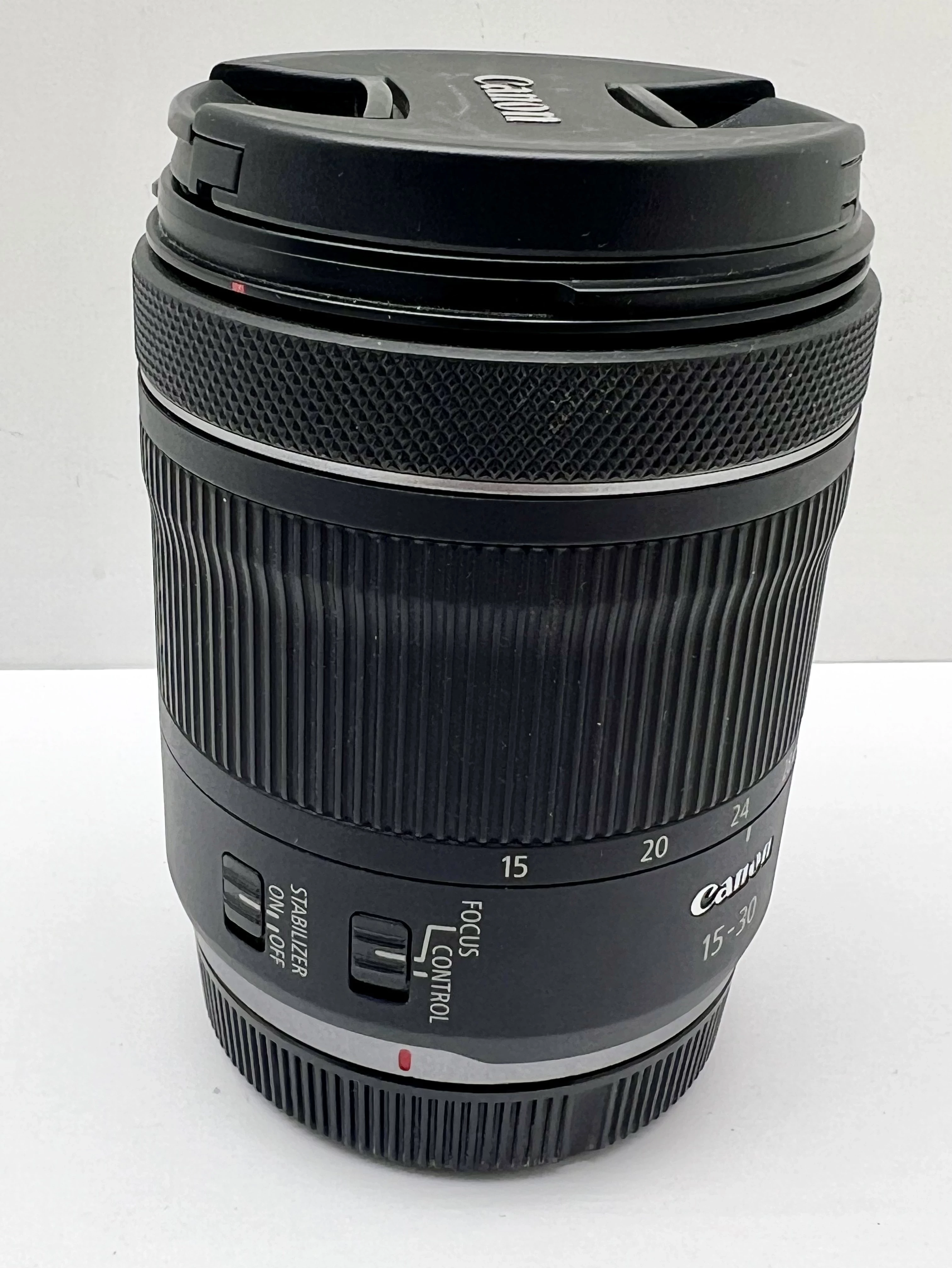 canon-rf-15-30mm-f45-63-is-stm-stan-11323-2