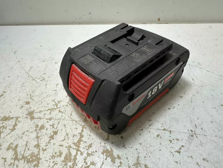 BOSCH AKUMULATOR 5AH 2022R