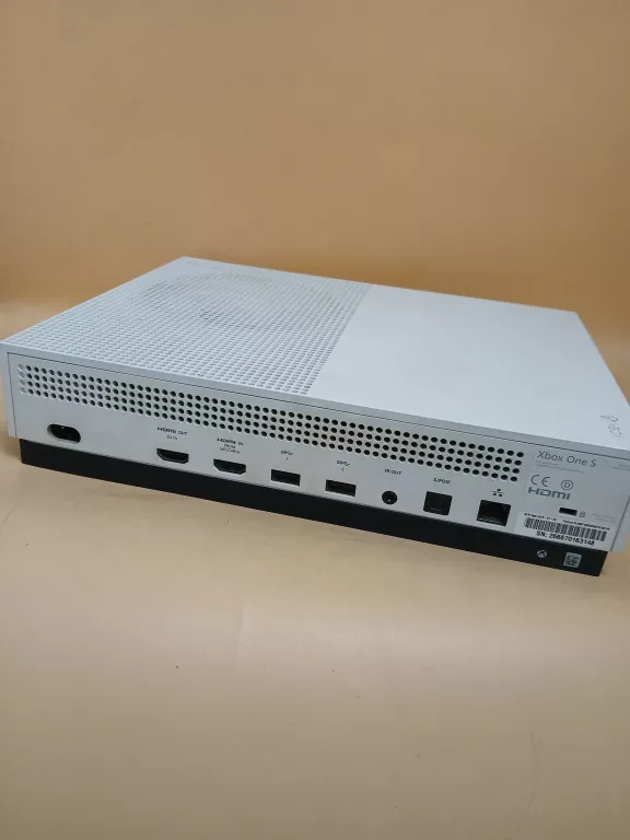 KONSOLA XBOX ONE S 500GB