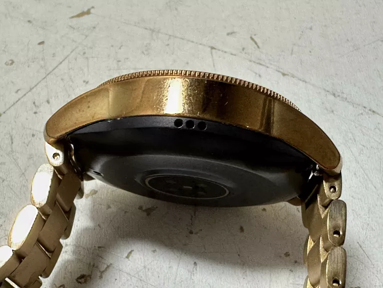 SAMSUNG WATCH R810