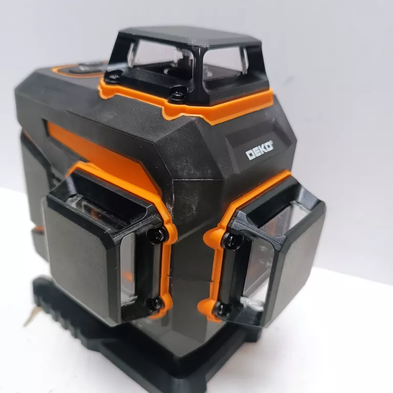 LASER KRZYŻOWY DEKO DKLL16PS1