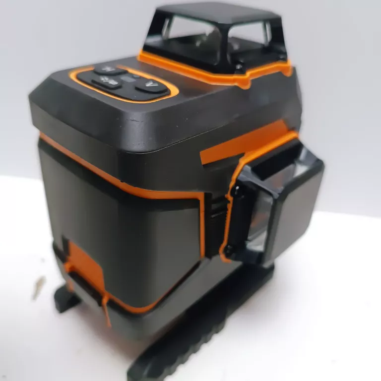 LASER KRZYŻOWY DEKO DKLL16PS1
