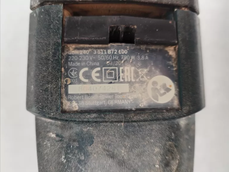 MŁOTOWIERTARKA GBH 240 BOSCH