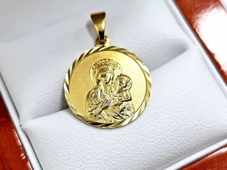 ZŁOTA ZAWIESZKA MATKA BOSKA PR.585 2,18G