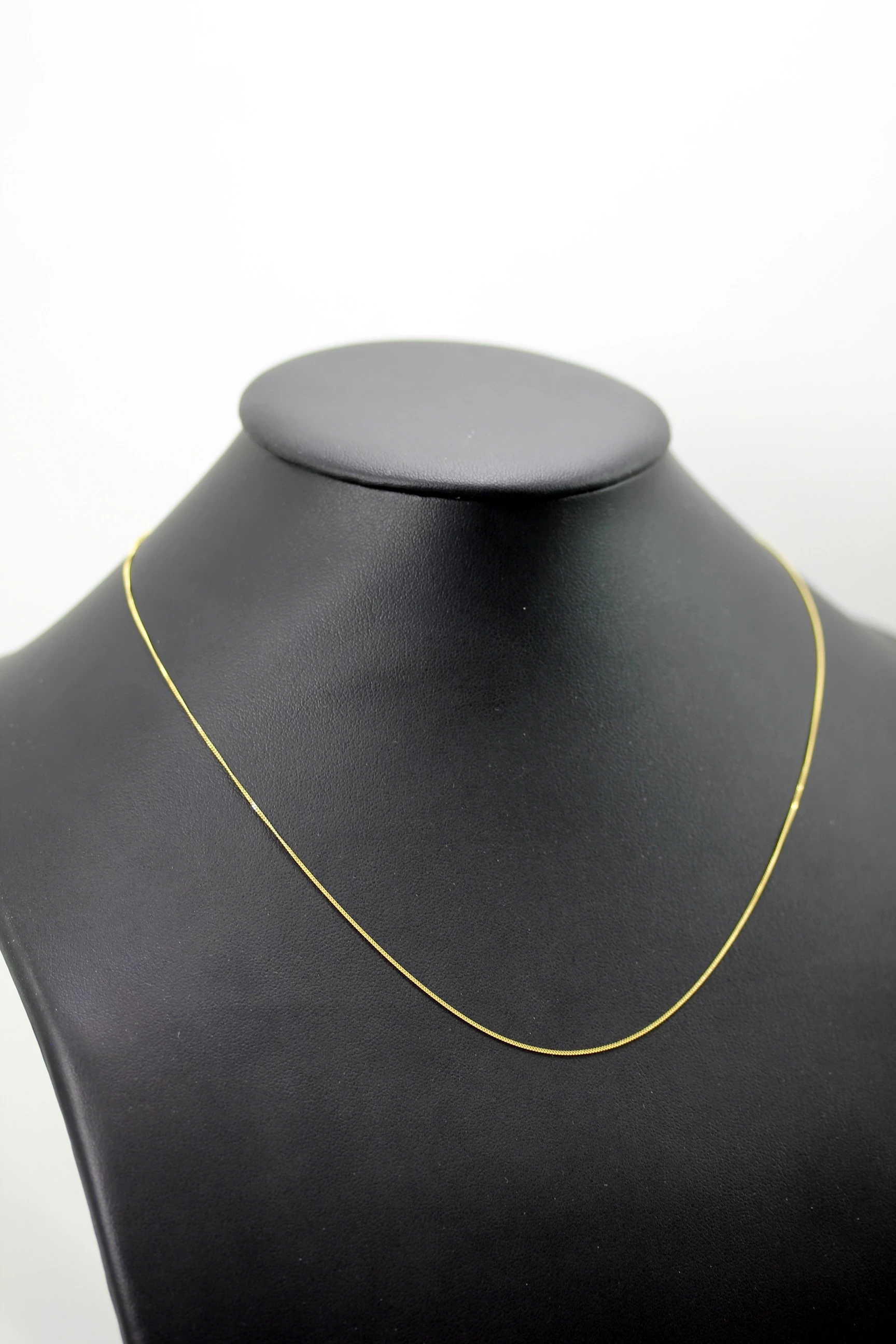 zloty-lancuszek-pancerka-p585-r45-102g-dlugosc-calkowita-4500