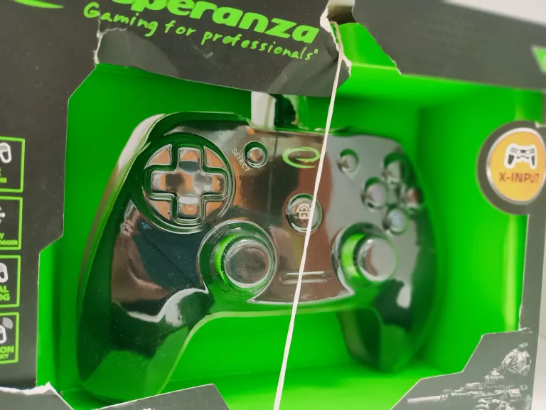 pad-w-pudelku-esperanza-senatorska-38-legnica