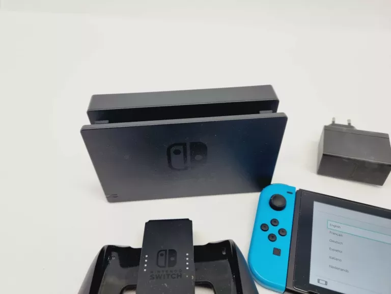 KONSOLA NINTENDO SWITCH HAC-001 AKCESORIA