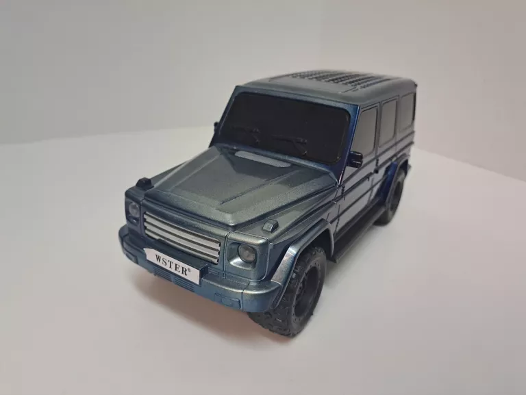 GŁOŚNIK BLUETOOTH W KSZTAŁCIE SAMOCHODU