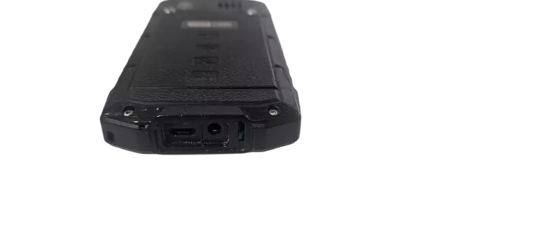 TELEFON MAXCOM MM916