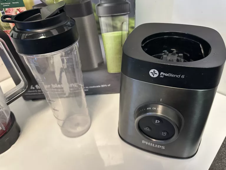 BLENDER PHILIPS HR3664 W PUDEŁKU
