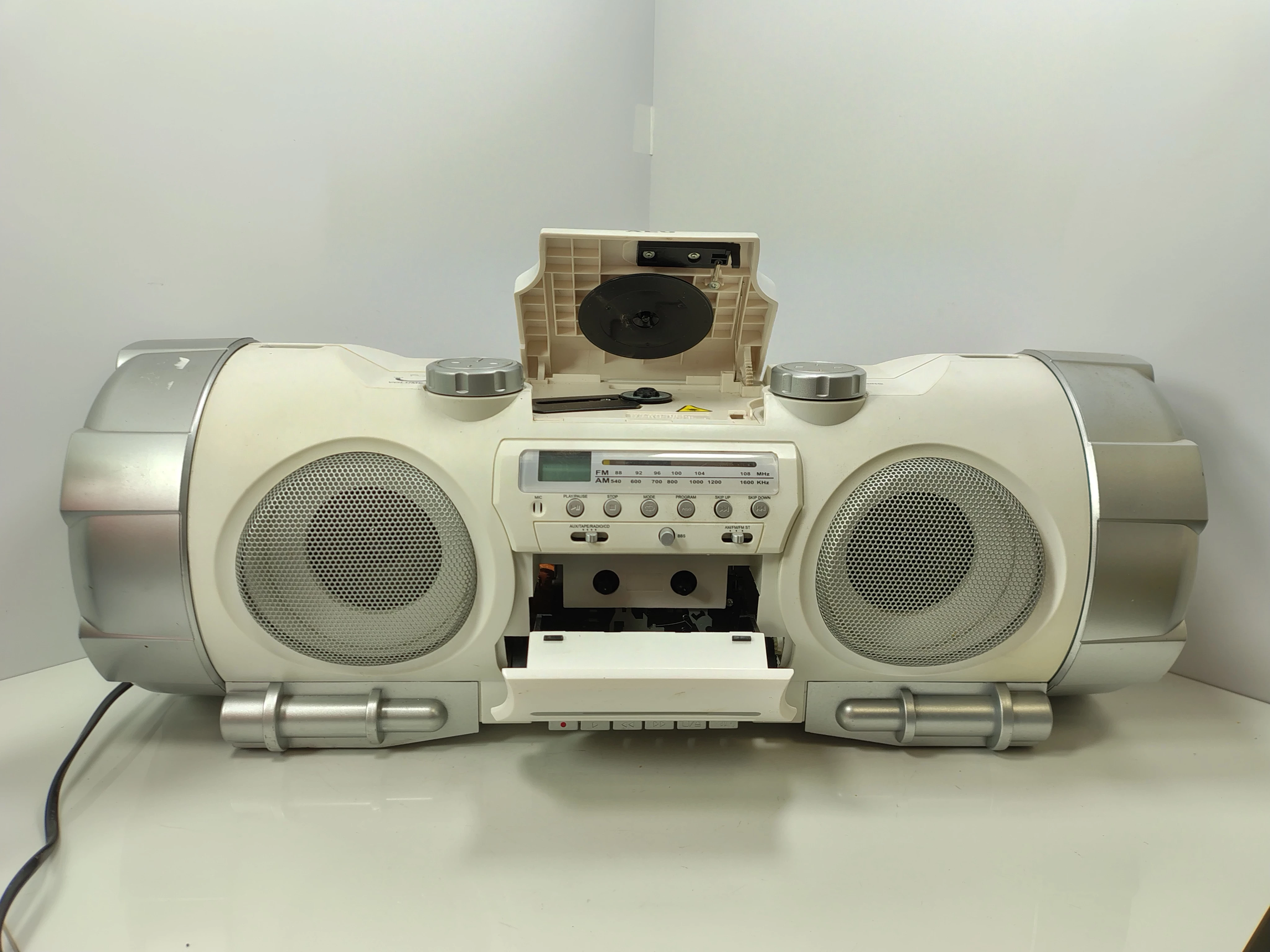 boombox-aeg-srr-4317-radio-odtwarzacz-cd-magnetofon-kasetowy-stan-11323-2036072