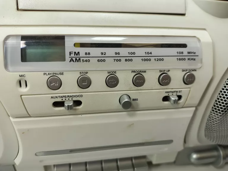 BOOMBOX AEG SRR 4317 RADIO ODTWARZACZ CD MAGNETOFON KASETOWY