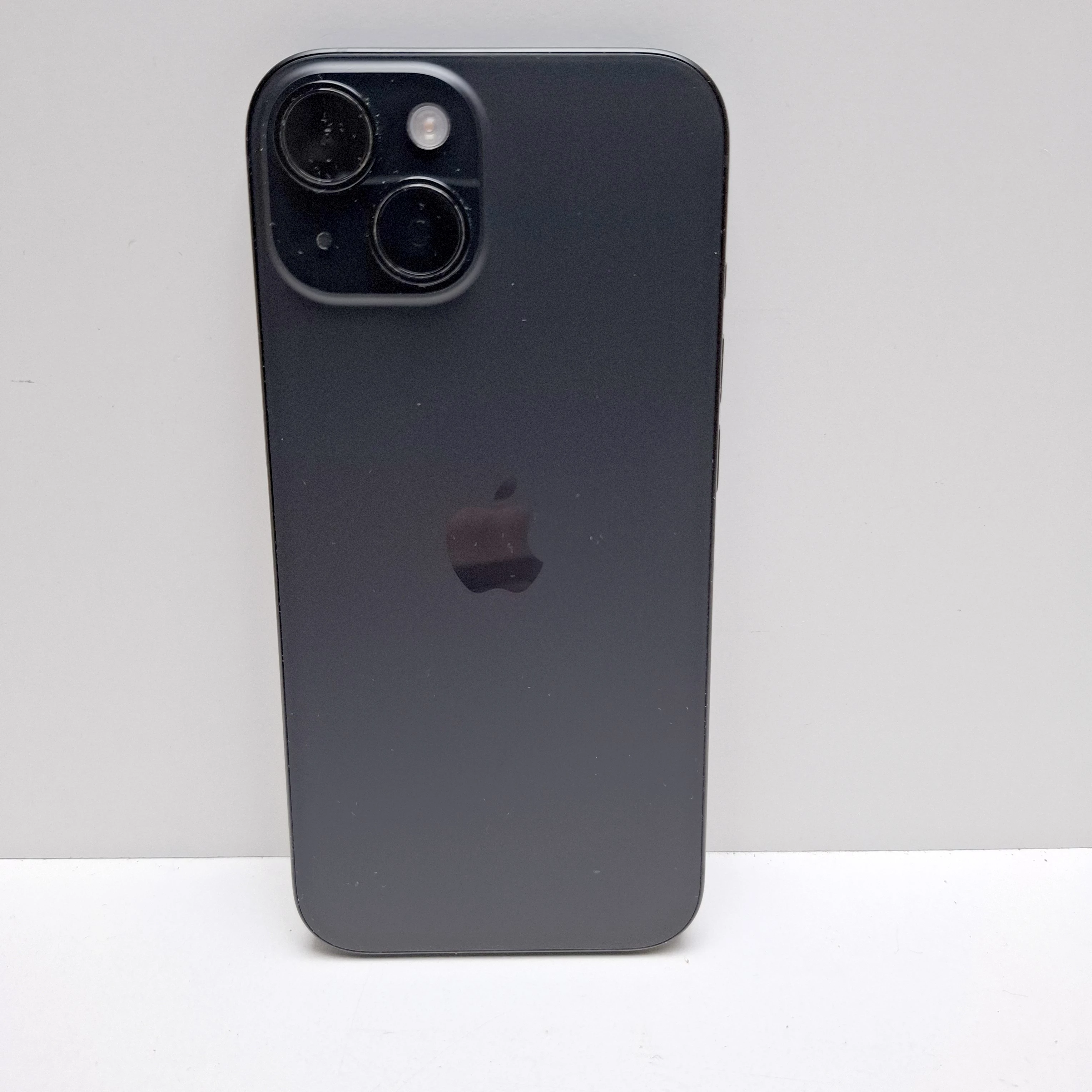 telefon-apple-iphone-15-128gb-97-stan-11323-2