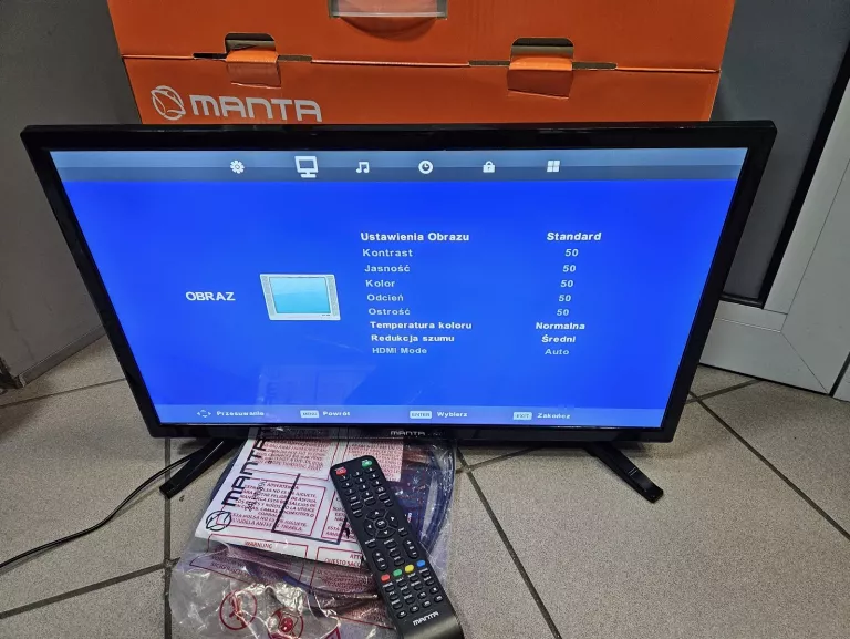 TV LED MANTA 24LHN99L HD KOMPLET