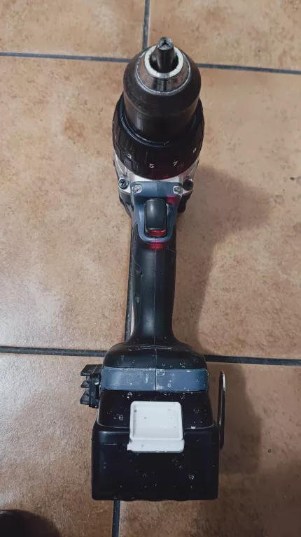 WKRĘTARKA Z UDAREM MAKITA DHP481