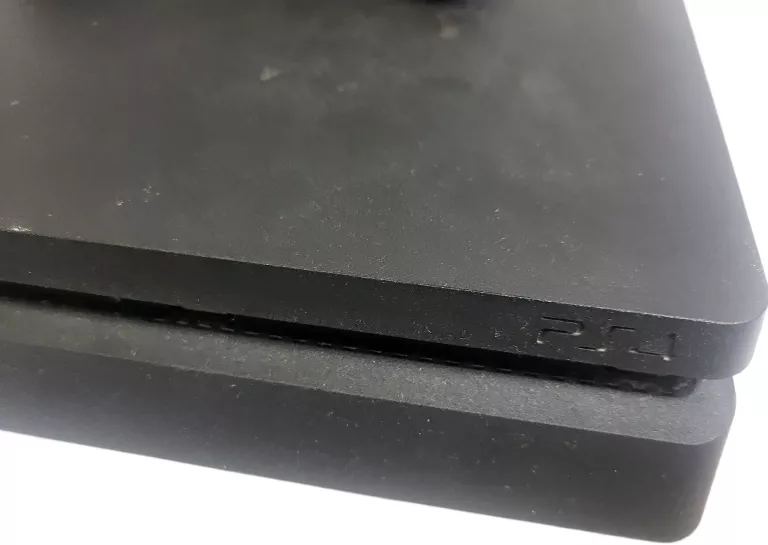 KONSOLA SONY PLAYSTATION 4 SLIM PLUS 2 PADY I ZESTAW GIER