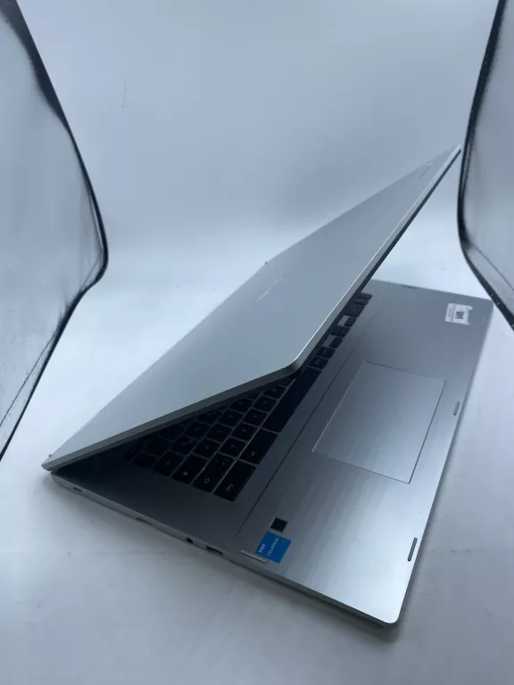 LAPTOP ASUS CHROMEBOOK CX1700CKA