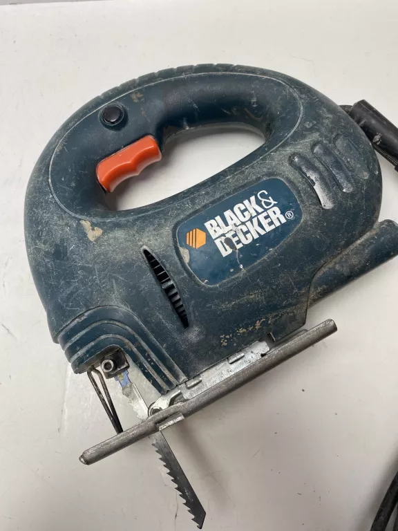 WYRZYNARKA BLACK DECKER CD301