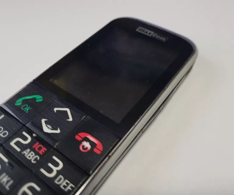 TELEFON MAXCOM MM720BB SAM
