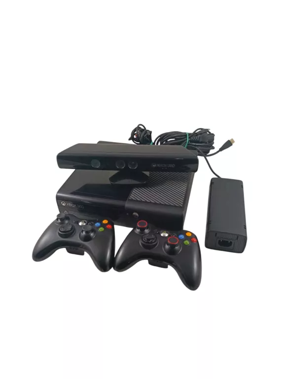 KONSOLA XBOX 360 500GB 2 PADY KINECT