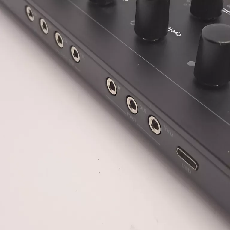 sekwencer-algorytmiczny-tso-t-1-kod-producenta-torso