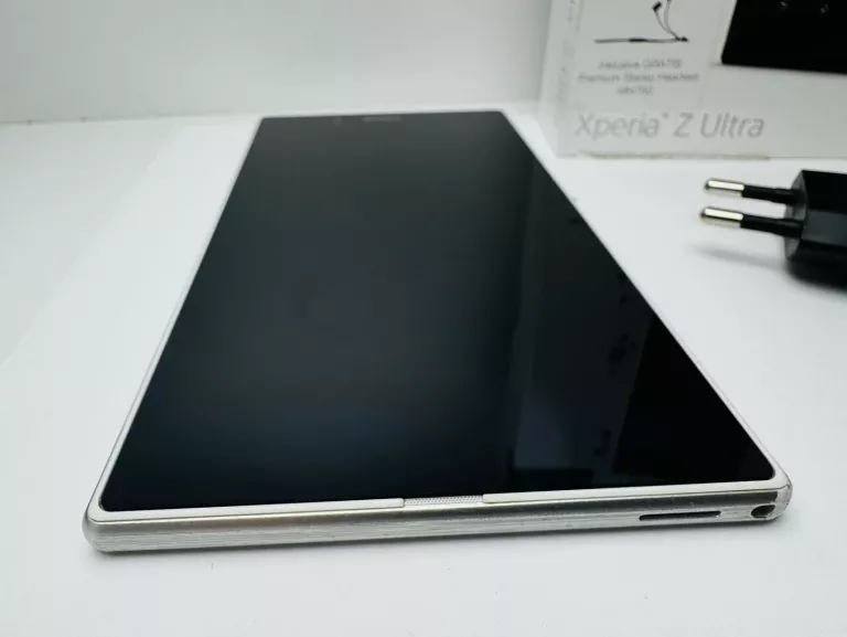 TELEFON SONY XPERIA Z ULTRA