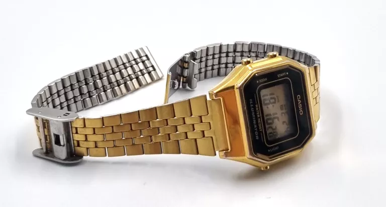 ZEGAREK CASIO LA6680WE
