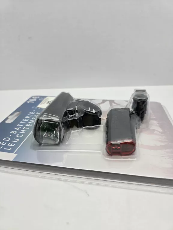 KOMPLET ŚWIATEŁ ROWEROWYCH LED-BATTERIE