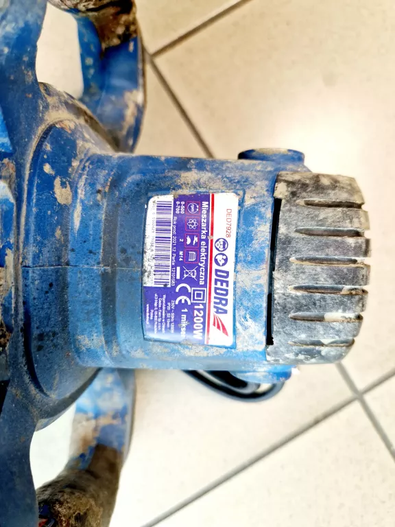 MIESZADŁO ELEKTRYCZNE DEDRA DED7928
